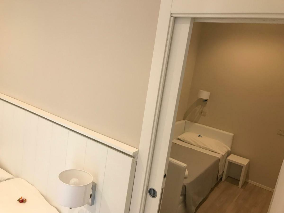 Hotel Vasco Мисано Адриатико Екстериор снимка